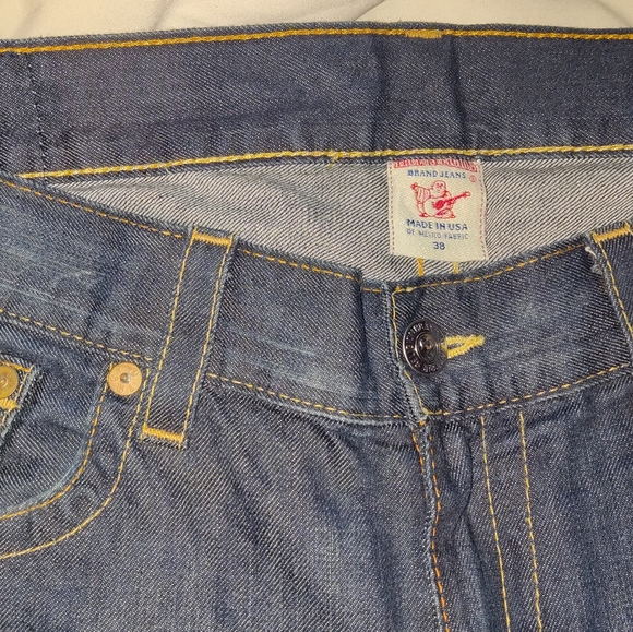 True religion - Picture 3 of 3